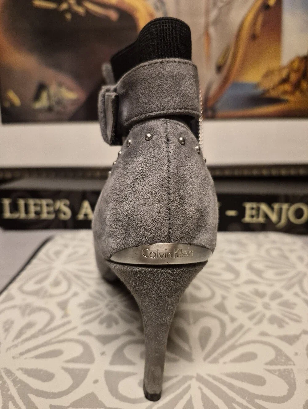 Calvin Klein Jozie Gray Suede Boots W/Side Zip Silver Accents Size 7